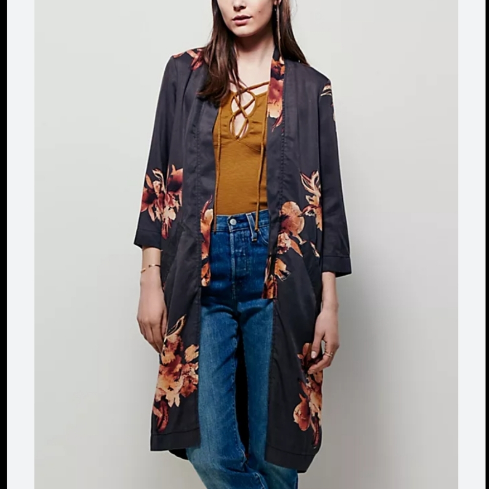 Free People Floral Slim Kimono size small